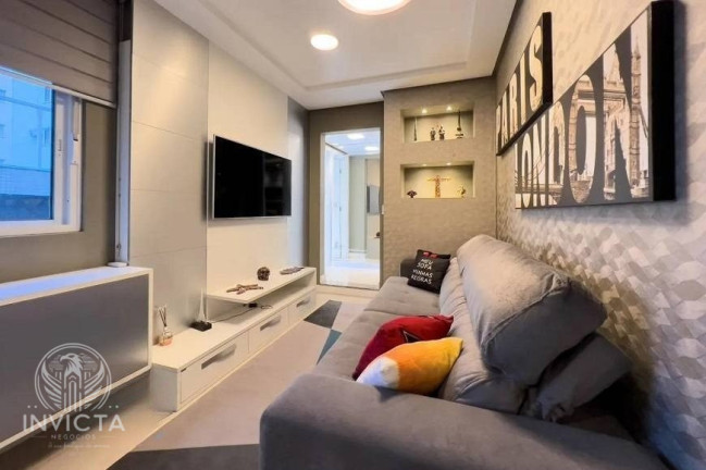 Imagem Apartamento com 3 Quartos à Venda, 200 m² em Centro - Balneário Camboriú Imagem Apartamento com 3 Quartos à Venda, 200 m² em Centro - Balneário Camboriú