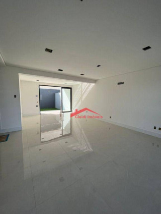 Imagem Casa com 3 Quartos à Venda, 168 m² em Floresta - Joinville Imagem Casa com 3 Quartos à Venda, 168 m² em Floresta - Joinville