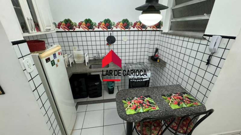Imagem Apartamento com 1 Quarto à Venda, 45 m² em Copacabana - Rio De Janeiro Imagem Apartamento com 1 Quarto à Venda, 45 m² em Copacabana - Rio De Janeiro