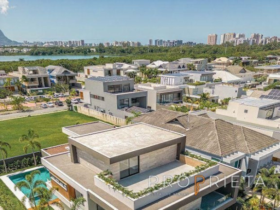 Imagem Casa de Condomínio com 5 Quartos à Venda, 900 m² em Barra Da Tijuca - Rio De Janeiro Imagem Casa de Condomínio com 5 Quartos à Venda, 900 m² em Barra Da Tijuca - Rio De Janeiro