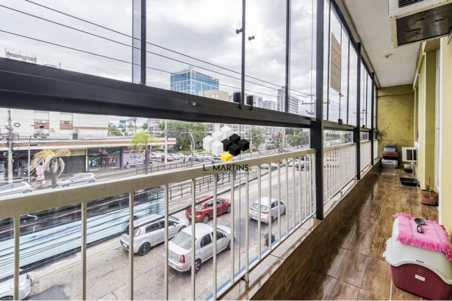 Imagem Apartamento com 3 Quartos à Venda, 134 m² em Vila Ipiranga - Porto Alegre