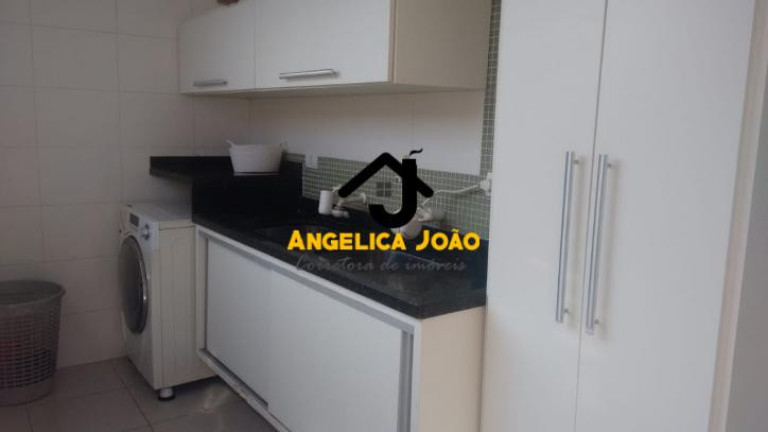 Imagem Sobrado com 3 Quartos à Venda, 250 m² em Jardim Virgínia Ii - Guarujá Imagem Sobrado com 3 Quartos à Venda, 250 m² em Jardim Virgínia Ii - Guarujá