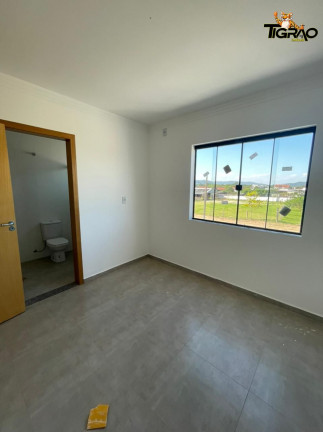 Imagem Sobrado com 2 Quartos à Venda, 98 m² em Meia Praia - Navegantes Imagem Sobrado com 2 Quartos à Venda, 98 m² em Meia Praia - Navegantes