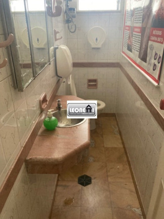 Imagem Sobrado com 12 Quartos à Venda, 500 m² em Tijuca - Rio De Janeiro