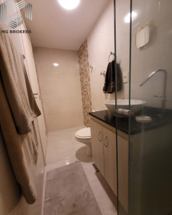Imagem Imóvel com 2 Quartos à Venda, 81 m² em Maracanã - Rio De Janeiro Imagem Imóvel com 2 Quartos à Venda, 81 m² em Maracanã - Rio De Janeiro