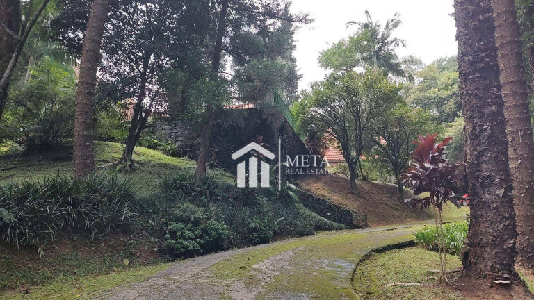 Imagem Imóvel com 4 Quartos à Venda, 350 m² em Roseira - Mairiporã Imagem Imóvel com 4 Quartos à Venda, 350 m² em Roseira - Mairiporã
