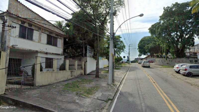 Imagem Imóvel com 7 Quartos para Alugar, 200 m² em Campo Grande - Rio De Janeiro