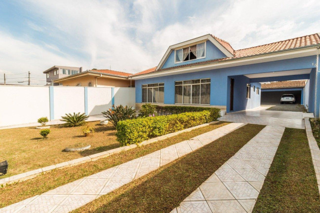 Casa com 4 Quartos à Venda, 270 m² em Ferraria - Campo Largo