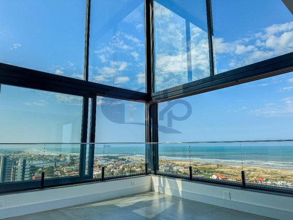 Imagem Apartamento com 3 Quartos à Venda, 142 m² em Predial - Torres Imagem Apartamento com 3 Quartos à Venda, 142 m² em Predial - Torres