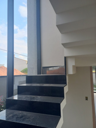 Imagem Casa com 3 Quartos à Venda, 250 m² em Cezar De Souza - Mogi Das Cruzes Imagem Casa com 3 Quartos à Venda, 250 m² em Cezar De Souza - Mogi Das Cruzes