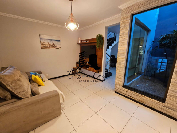 Imagem Casa com 3 Quartos à Venda, 130 m² em Cabral - Contagem Imagem Casa com 3 Quartos à Venda, 130 m² em Cabral - Contagem