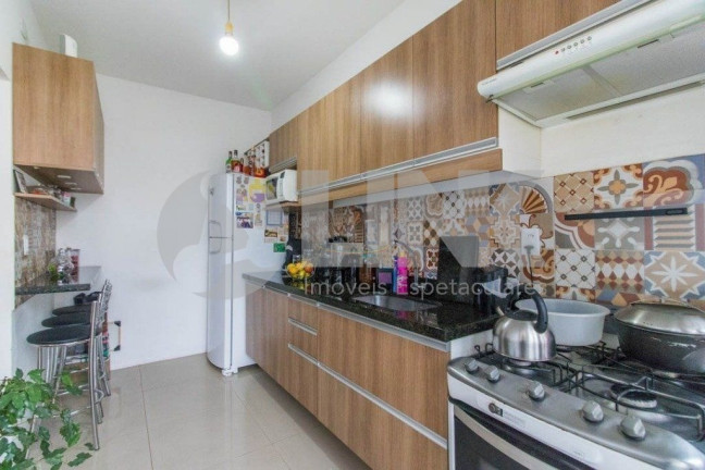 Imagem Apartamento com 2 Quartos à Venda, 68 m² em Passo Da Areia - Porto Alegre