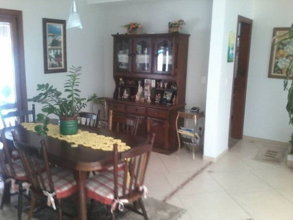 Imagem Casa com 3 Quartos à Venda, 330 m² em Jardim Novo Mundo - Jundiaí Imagem Casa com 3 Quartos à Venda, 330 m² em Jardim Novo Mundo - Jundiaí
