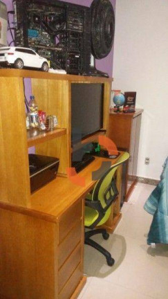 Imagem Casa com 5 Quartos à Venda, 218 m² em Califórnia - Nova Iguaçu Imagem Casa com 5 Quartos à Venda, 218 m² em Califórnia - Nova Iguaçu