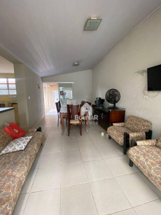 Imagem Casa com 4 Quartos à Venda, 400 m² em Setor Central - Itumbiara Imagem Casa com 4 Quartos à Venda, 400 m² em Setor Central - Itumbiara