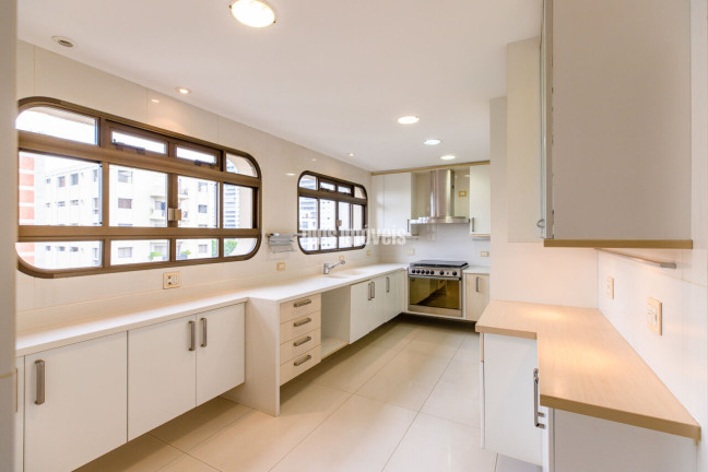 Imagem Apartamento com 3 Quartos à Venda, 248 m² em Alto De Pinheiros - São Paulo Imagem Apartamento com 3 Quartos à Venda, 248 m² em Alto De Pinheiros - São Paulo