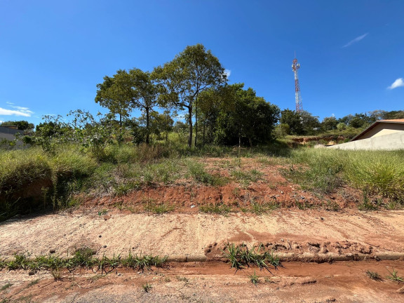 Terreno à Venda, 360 m² em Jardim Paulista - Tatuí