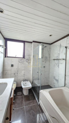 Imagem Imóvel com 4 Quartos à Venda, 215 m² em Candeal - Salvador Imagem Imóvel com 4 Quartos à Venda, 215 m² em Candeal - Salvador