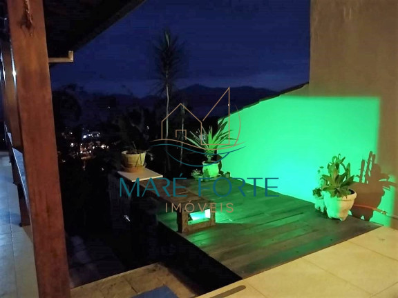 Imagem Casa com 5 Quartos à Venda, 300 m² em Enseada - Ubatuba