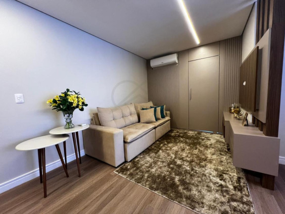 Imagem Apartamento com 2 Quartos à Venda, 77 m²