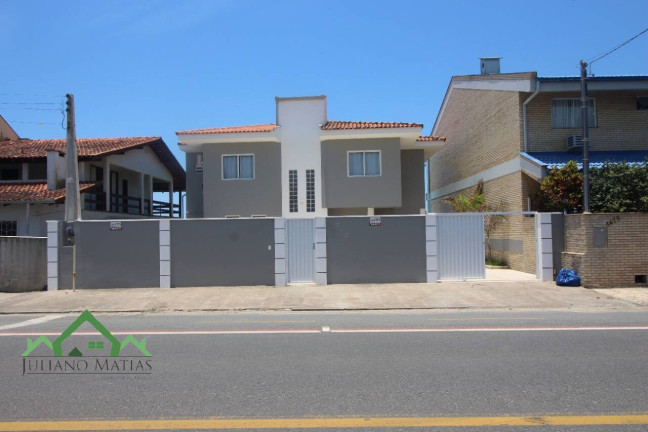 Imagem Sobrado com 5 Quartos à Venda, 204 m² em Itajuba - Barra Velha