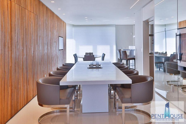 Imagem Apartamento com 4 Quartos à Venda, 257 m² em Centro - Balneário Camboriú Imagem Apartamento com 4 Quartos à Venda, 257 m² em Centro - Balneário Camboriú