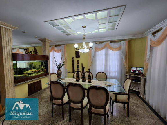 Imagem Sobrado com 3 Quartos à Venda, 300 m² em Vila Galvão - Guarulhos