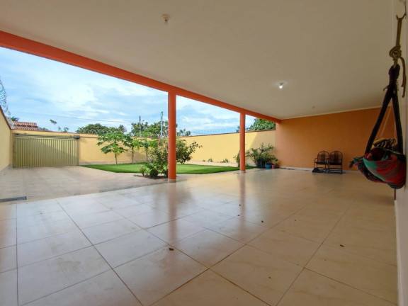 Imagem Casa com 3 Quartos à Venda, 360 m² em Jardim Belvedere - Caldas Novas Imagem Casa com 3 Quartos à Venda, 360 m² em Jardim Belvedere - Caldas Novas