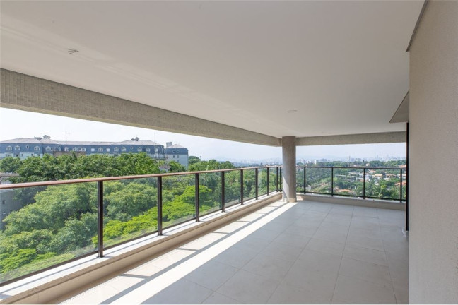 Apartamento com 3 Quartos à Venda, 230 m² em Jardim Leonor - São Paulo