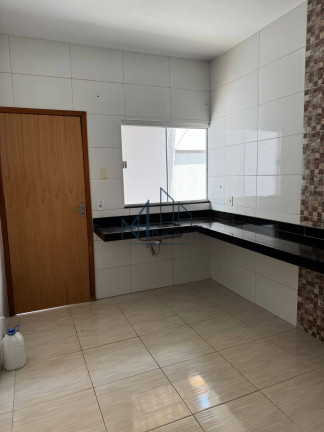 Imagem Casa com 3 Quartos à Venda, 180 m² em Jardim Ipanema - Aparecida De Goiânia