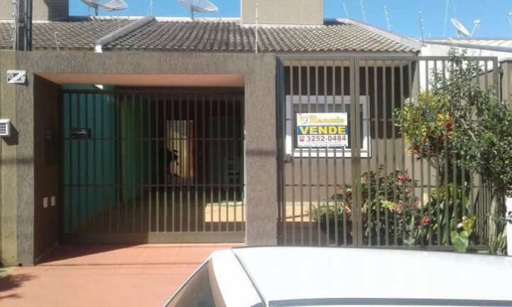 Casa com 3 Quartos à Venda, 182 m² em Vale Das Perobas - Arapongas