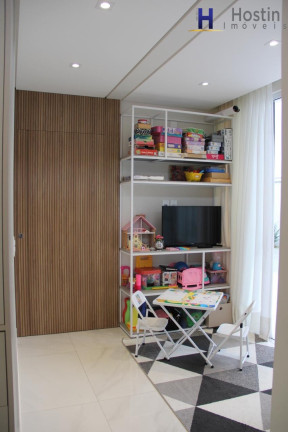 Imagem Casa com 3 Quartos à Venda, em Glória - Joinville Imagem Casa com 3 Quartos à Venda, em Glória - Joinville