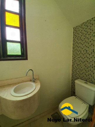 Imagem Casa com 4 Quartos à Venda, 180 m² em São Francisco - Niterói Imagem Casa com 4 Quartos à Venda, 180 m² em São Francisco - Niterói