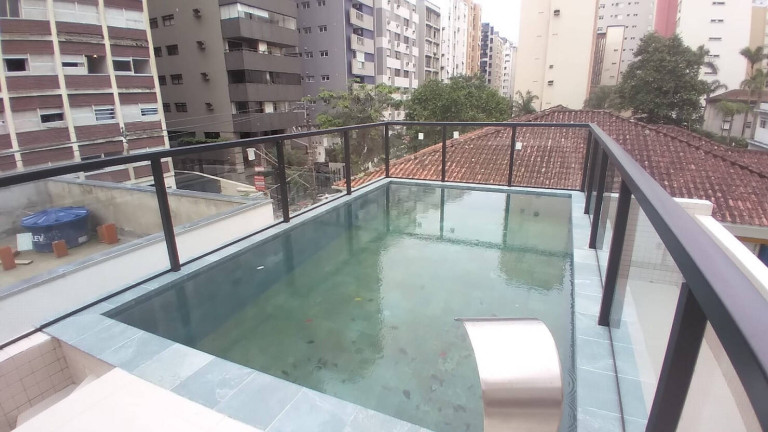 Casa com 3 Quartos para Alugar, 200 m² em Boqueirão - Santos