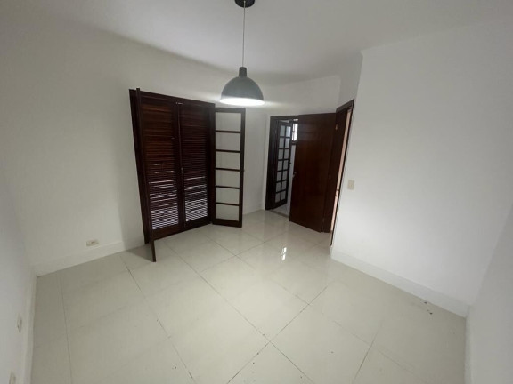 Imagem Casa com 3 Quartos à Venda, 155 m² em Aparecida - Santos Imagem Casa com 3 Quartos à Venda, 155 m² em Aparecida - Santos
