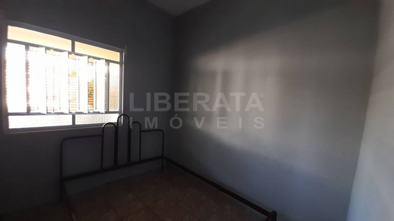 Imagem Sobrado com 6 Quartos à Venda, em Gravatá - Navegantes Imagem Sobrado com 6 Quartos à Venda, em Gravatá - Navegantes