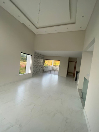 Imagem Casa com 4 Quartos à Venda, 205 m² em Lagoa - Macaé