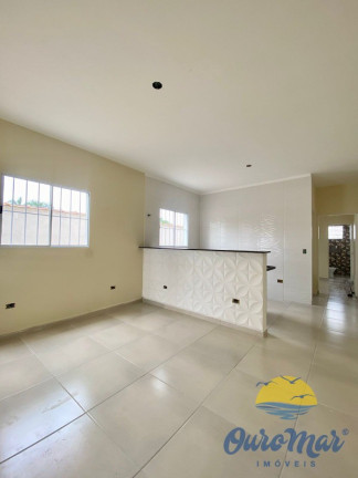 Imagem Casa com 2 Quartos para Alugar ou Temporada, 70 m² em São João - Itanhaém