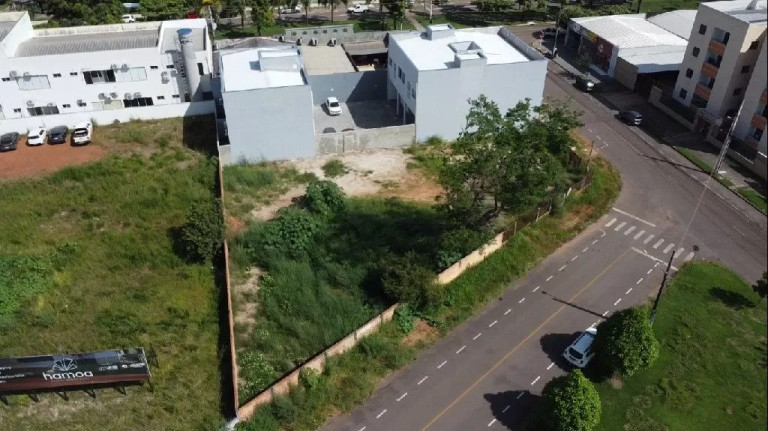 Imagem Terreno à Venda, 1.021 m² em Setor Comercial - Sinop Imagem Terreno à Venda, 1.021 m² em Setor Comercial - Sinop