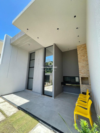 Imagem Casa com 3 Quartos à Venda, 106 m² em Precabura - Eusébio