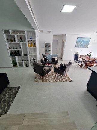 Imagem Sobrado com 4 Quartos à Venda, 306 m² em São João Do Rio Vermelho - Florianópolis Imagem Sobrado com 4 Quartos à Venda, 306 m² em São João Do Rio Vermelho - Florianópolis