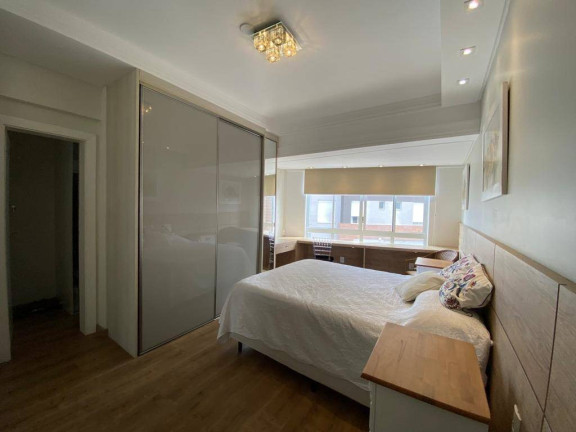 Imagem Apartamento com 3 Quartos à Venda, 310 m² em Centro - Balneário Camboriú Imagem Apartamento com 3 Quartos à Venda, 310 m² em Centro - Balneário Camboriú