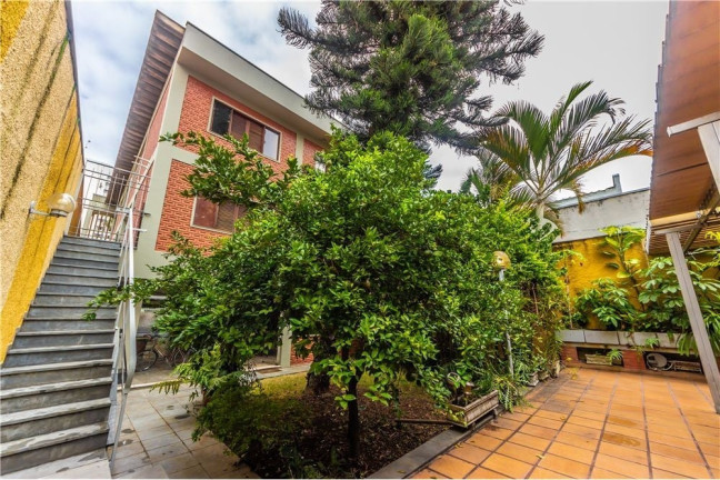 Imagem Casa com 5 Quartos à Venda, 852 m² em Vila Regente Feijó - São Paulo Imagem Casa com 5 Quartos à Venda, 852 m² em Vila Regente Feijó - São Paulo