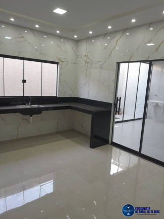 Imagem Casa com 3 Quartos à Venda, 205 m² em Residencial Itaipu - Goiânia Imagem Casa com 3 Quartos à Venda, 205 m² em Residencial Itaipu - Goiânia