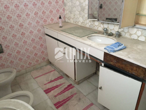 Imagem Casa com 4 Quartos à Venda, 432 m² em Centro - Campos Dos Goytacazes