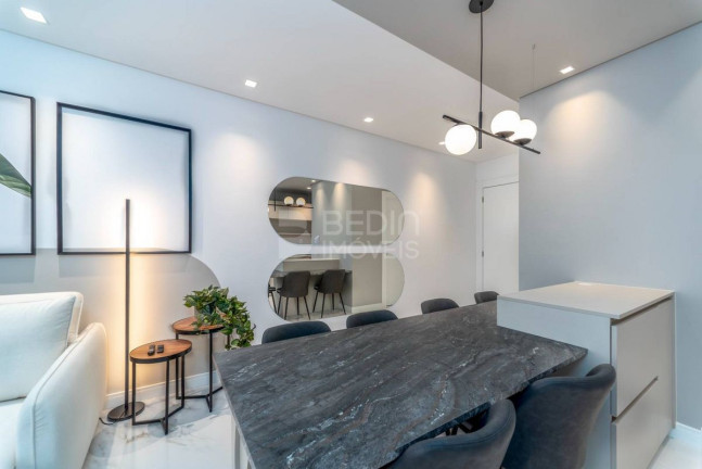 Imagem Apartamento com 2 Quartos à Venda, 80 m² em Centro - Balneário Camboriú Imagem Apartamento com 2 Quartos à Venda, 80 m² em Centro - Balneário Camboriú