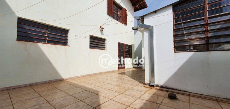 Imagem Casa com 3 Quartos à Venda, 244 m² em Jardim Bela Vista - Campinas Imagem Casa com 3 Quartos à Venda, 244 m² em Jardim Bela Vista - Campinas