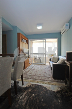 Imagem Apartamento com 2 Quartos à Venda, 69 m² em Passo Da Areia - Porto Alegre Imagem Apartamento com 2 Quartos à Venda, 69 m² em Passo Da Areia - Porto Alegre