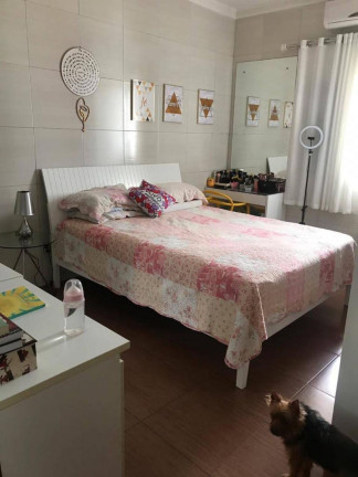 Imagem Casa com 4 Quartos à Venda, 324 m² em Jabotiana - Aracaju Imagem Casa com 4 Quartos à Venda, 324 m² em Jabotiana - Aracaju