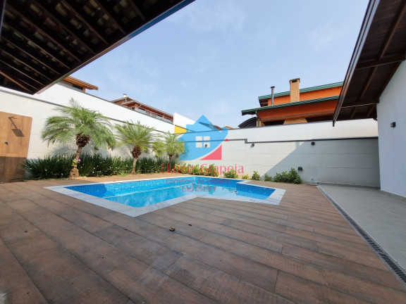 Casa à Venda, 450 m² em Santa Cruz - Valinhos